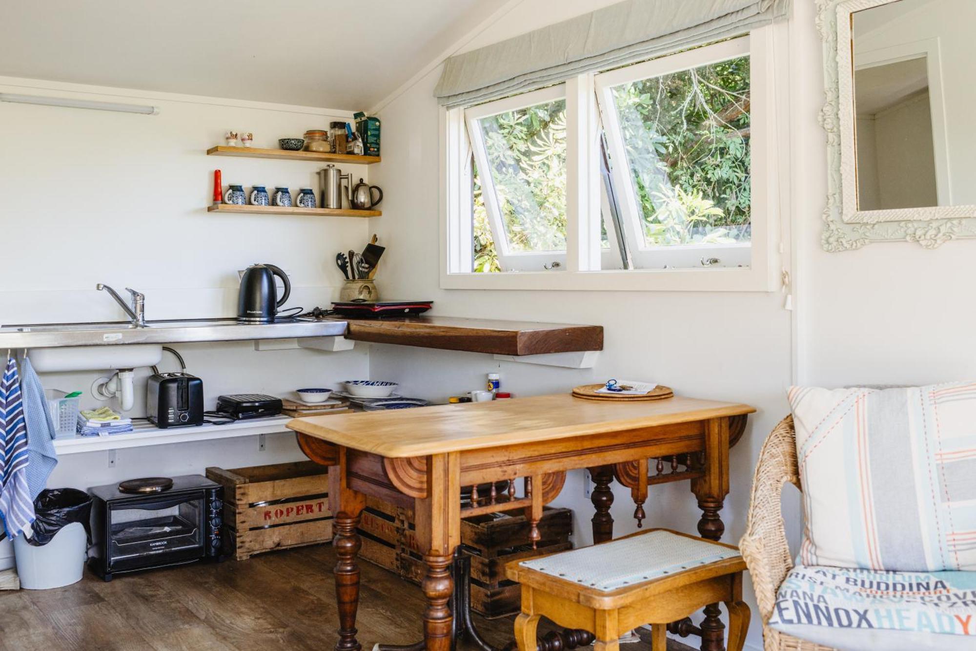 Haumoana Herb Cottage Екстер'єр фото