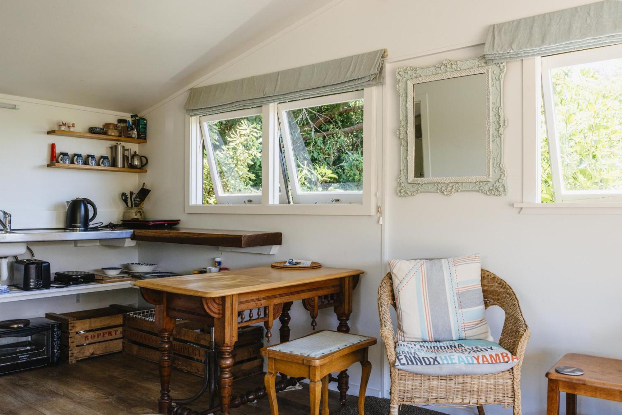 Haumoana Herb Cottage Екстер'єр фото